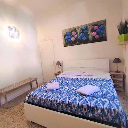 Romantic Liberta Apartment Флоренция Экстерьер фото