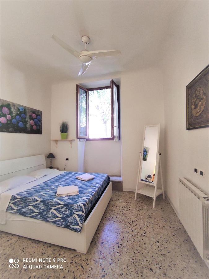 Romantic Liberta Apartment Флоренция Экстерьер фото