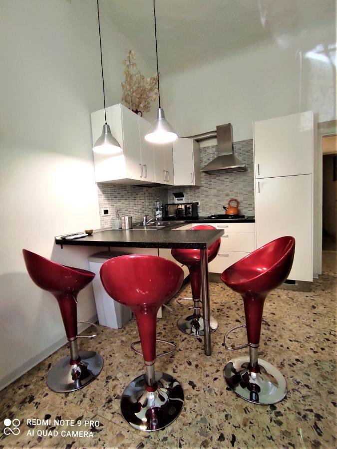 Romantic Liberta Apartment Флоренция Экстерьер фото